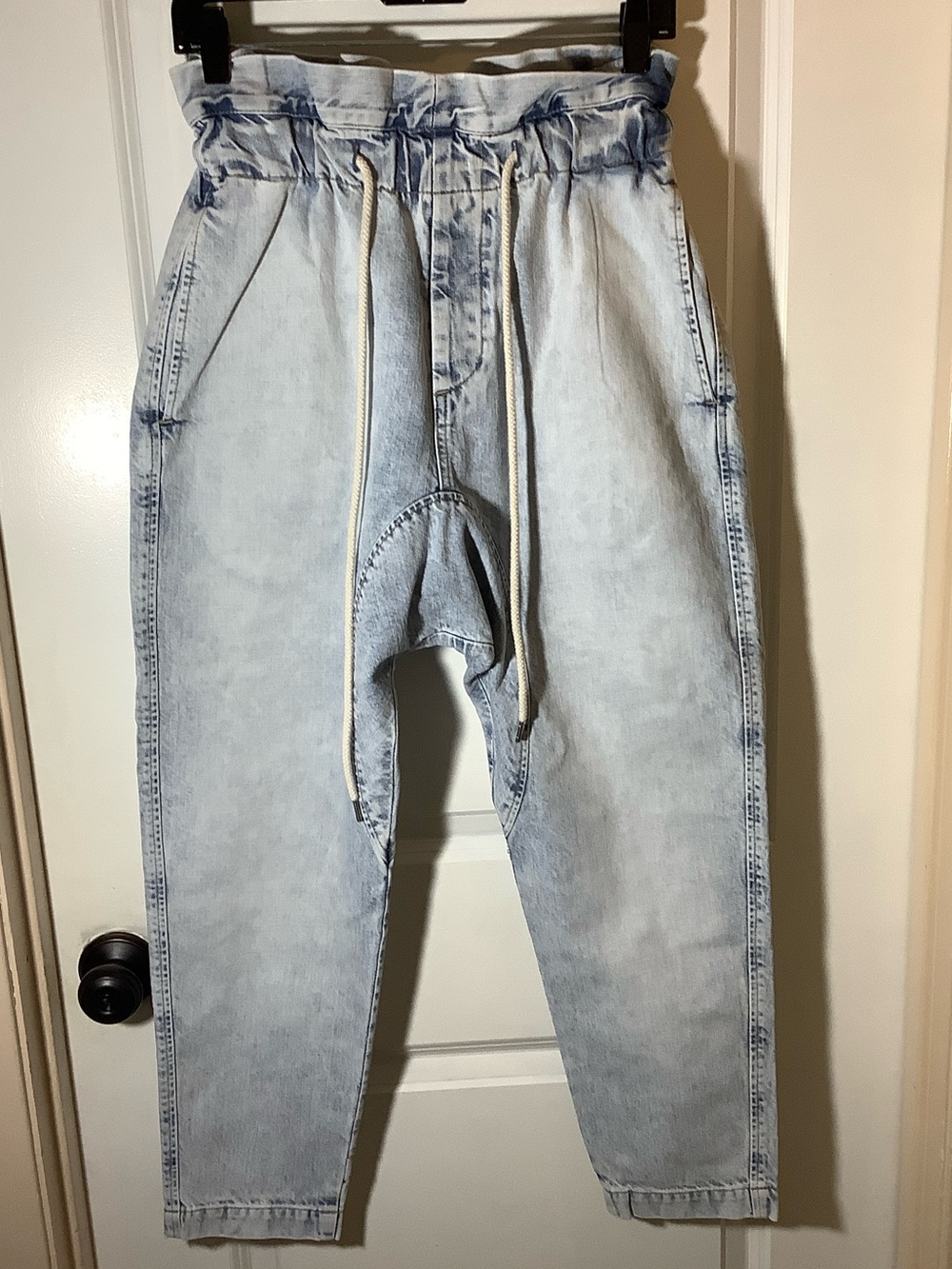 bassike Light Wash Relaxed drop crotch Drawstring Women’s Jeans